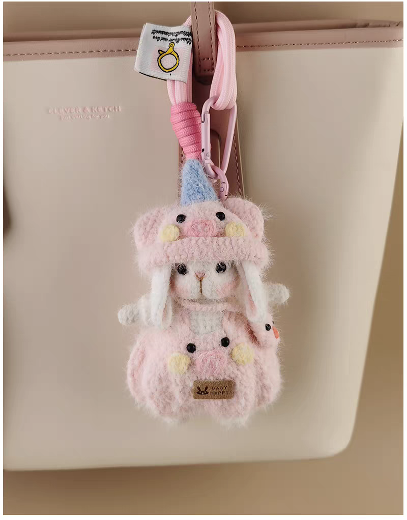 Cute Chinese Zodiac Pig Sugar Sugar Bunny Handmade Crochet Doll Keychain, Bag & Backpack Charm Pendant, Niche Premium Gift